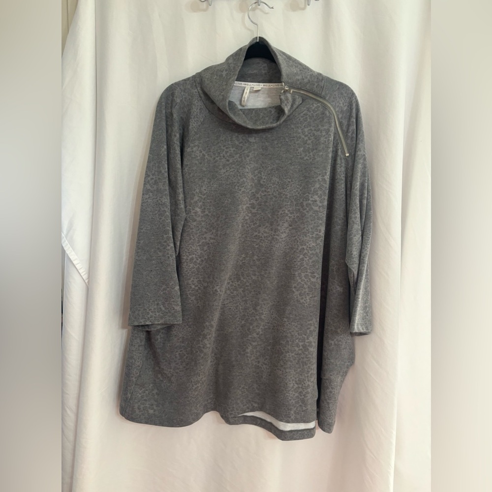 Grey Leopard Print Tunic